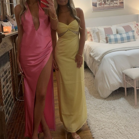 Retrofete Valeria Dress in Candy Pink - Picture 5 of 5